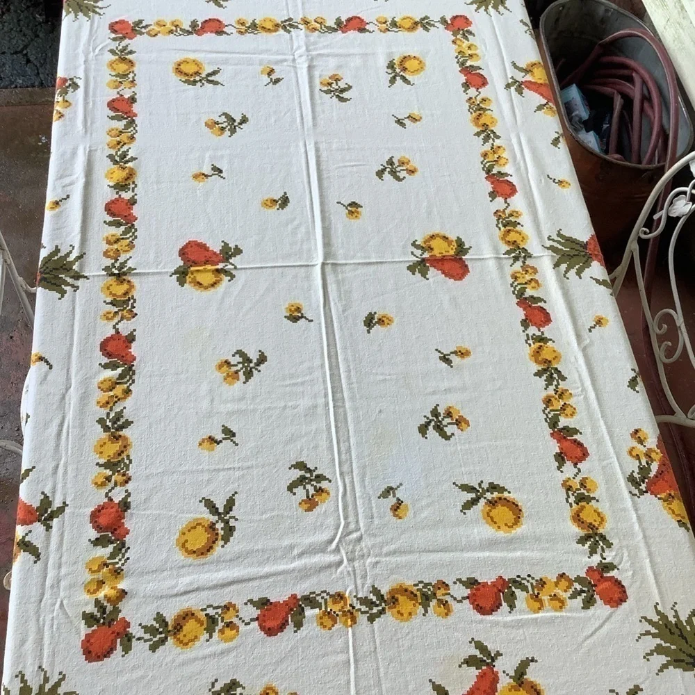 Vintage 60’s Fruit Pineapple Rectangle Fringe Tablecloth Table Linen